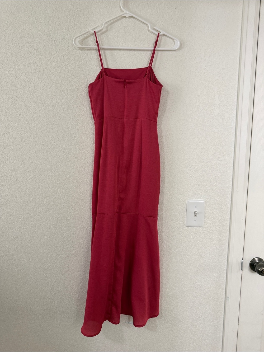 Express Red High-Low Ruffle Midi Dress - Picture 2 of 2